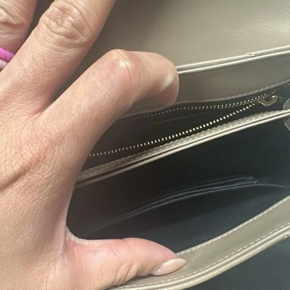 YSL Lou Lou Mini - Picture 5 of 12